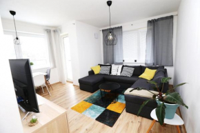 Šamorín - apartment in the center - private parking